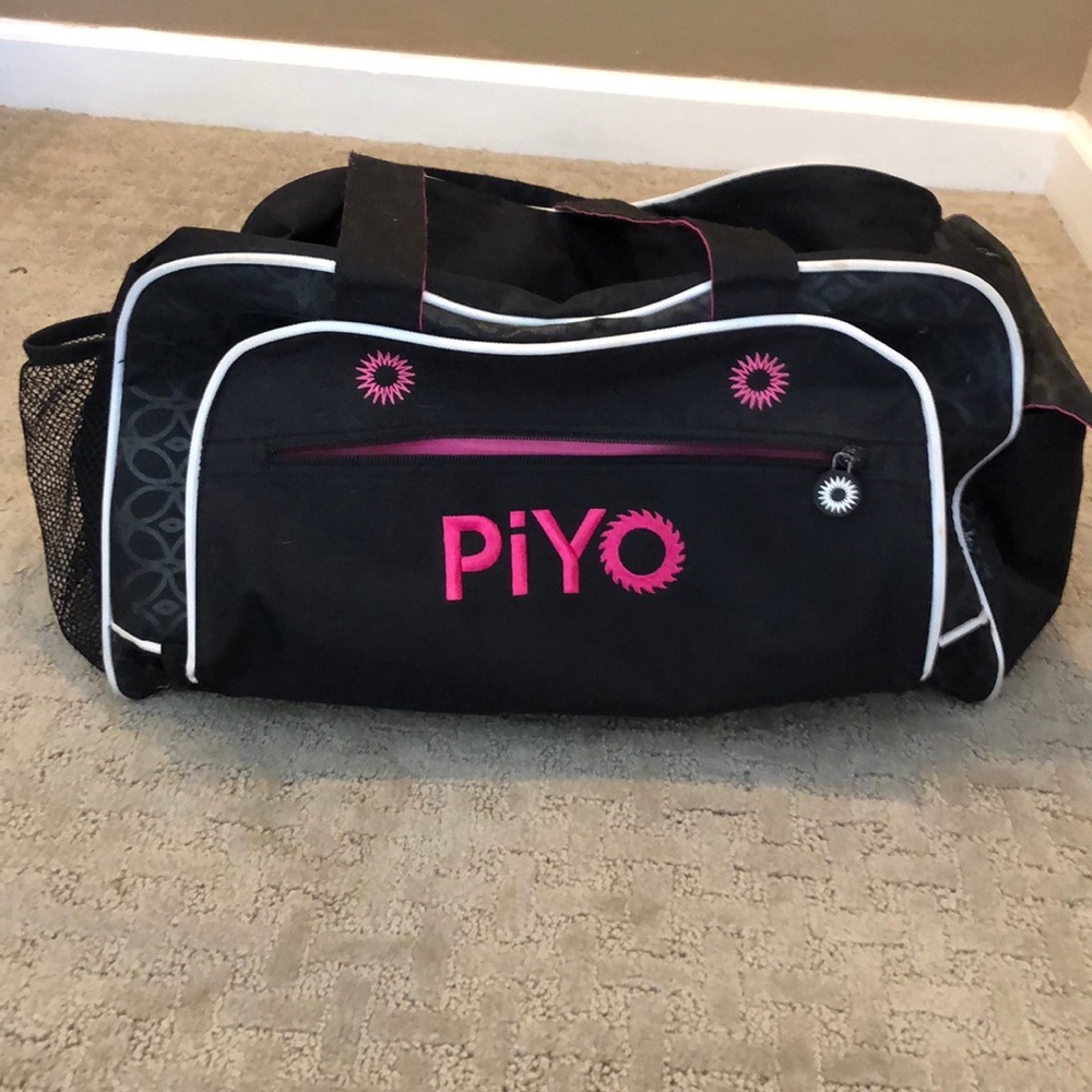 Medium sized gym bag